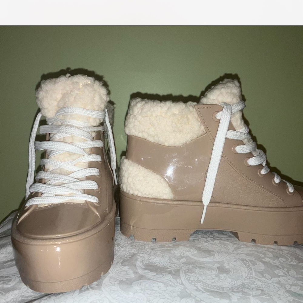 NEW Melissa Tan Winter Rain Boots - Picture 2 of 5